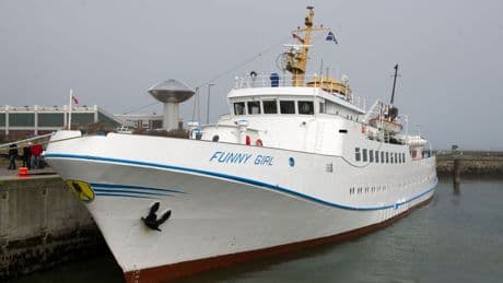 Umwelt: 500 Liter Diesel im Hafen von Büsum ausgelaufen
