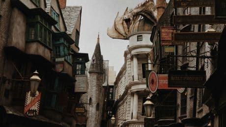 Romantasy: comment une fanfiction inspirée de «Harry Potter» a déclenché un véritable phénomène d'édition