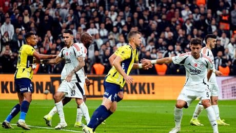 Fenerbahçe ile Beşiktaş arasında 15 milyar TL'lik derbi