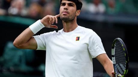 Carlos Alcaraz marches on in pursuit of third Wimbledon title