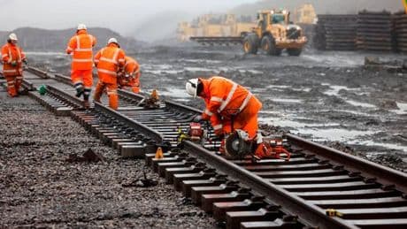 Thousands of British Steel jobs secured thanks to £500m Network Rail deal