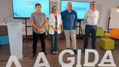 Los miedos del profesorado vasco con la IA: alumnos que la usan para los deberes y no aprenden y aislamiento de sus compañeros