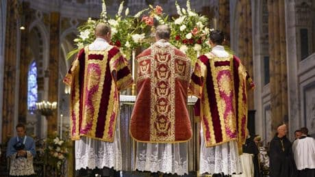 Léon XIV et la messe « tradi » : les trois scénarios qui se profilent