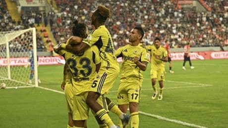 Mourinho gidince bazı Fenerbahçeliler geri döndü!