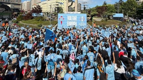Vigo sale a la calle para homenajear al EuroCelta