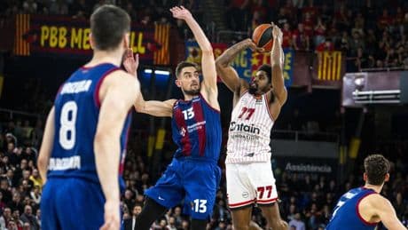 Cinco temporadas en el Olympiacos, no llega a la final de la Euroliga y se replantea su retirada: "Quizá pueda retirarme felizmente"