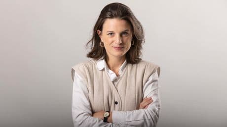Eugénie Bastié : «Panthéoniser Badinter, légaliser l’euthanasie, les paradoxes d’une société déboussolée»