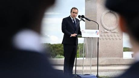 La France ne vend pas d’armes à Israël, réaffirme le ministre des armées après le refus de dockers de charger un conteneur de composants militaires