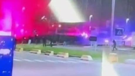 Violenza ultrà sull?autostrada del Sole: scontro Como e Atalanta a Somaglia, panico tra turisti e automobilisti
