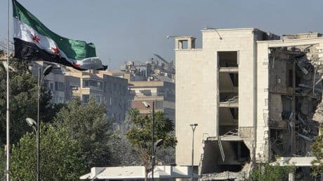 En Syrie, considérant ses lignes rouges franchies, Israël s'enfonce dans le conflit