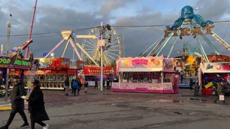 Paris: une personne interpellée en marge d'affrontements à la Foire du trône