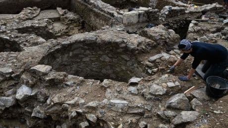 Découverte inattendue d’un mausolée gallo-romain monumental à Vienne