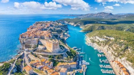 En Corse, voici la réponse des hôtels à l’essor des meublés de tourisme