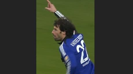 Ein Klassiker aus 2010 - Erster HSV-Doppelpack für van Nistelrooy