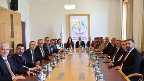 15 baro başkanı Meclis'te DEM Parti ile görüştü | Bakırhan: Kürt sorunu müzakereyle ve demokrasiyle çözülür