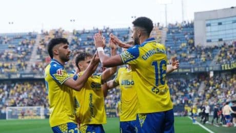 El Rayo tiene un favorito para sustituir a Raúl de Tomás