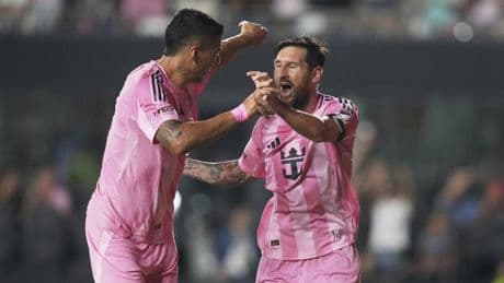 Messi vuelve a marcar dos goles con el Inter Miami y se coloca pichichi de la MLS