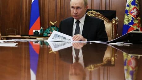 Russian forces break into another region of Ukraine with peace efforts stuck