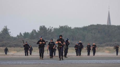 El Reino Unido y Francia comienzan a intercambiar solicitantes de asilo