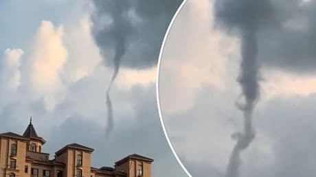 Spectaculair: enorme waterhoos gespot