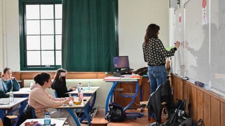 Budget 2026 : cet avantage fiscal pour les parents d'élèves qui pourrait être supprimé
