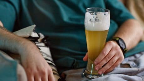 Jeden Tag Bier: Wie ungesund täglicher Alkohol-Genuss wirklich ist