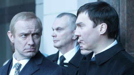 Jude Law sorprende en Venecia como Putin en 'El mago del Kremlin'