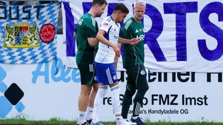 Nach Drittliga-Blamage - Schalke-Sorgen um Hamache!