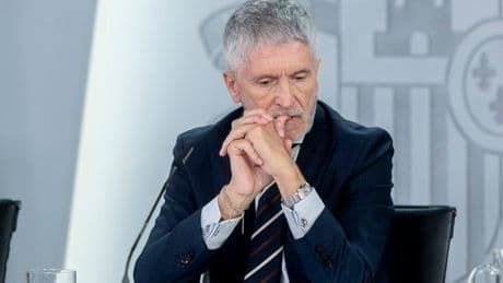 Marlaska descarta actuar contra Leire Díez e insta a la autoridad judicial a tomar cartas en el asunto