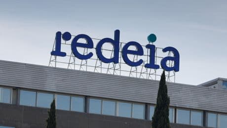 Redeia se hunde un 4% en Bolsa
