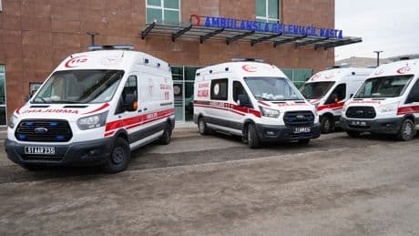 Dolabın altında kalan küçük kız hayatını kaybetti