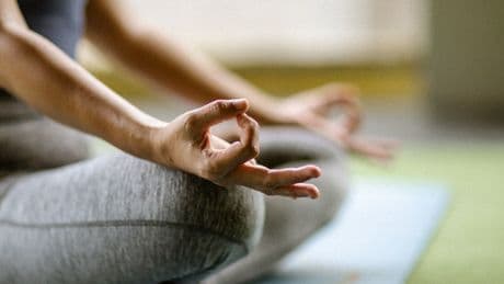 Männliche Yogalehrer: Das ist kein Sportkurs, sondern ein Fiebertraum