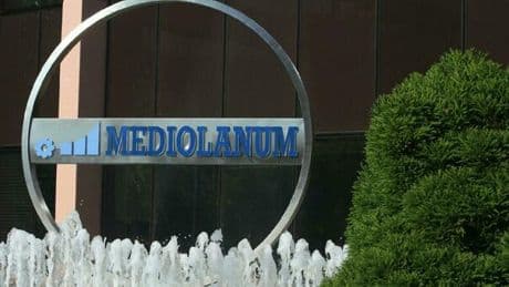 Mediobanca, il patto perde soci: Mediolanum vende il suo 3,5%