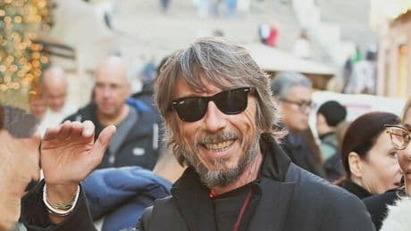 Balenciaga, Pierpaolo Piccioli nuovo direttore creativo: il ringraziamento Demna, l'incarico e il "destino" nella prima foto su Instagram