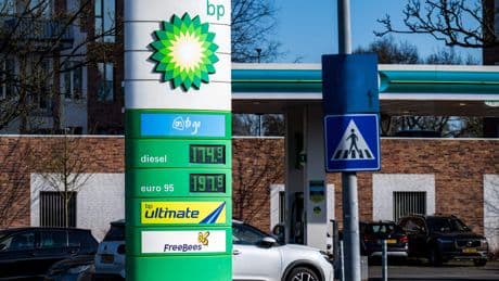 Geen BP meer langs de snelweg: alle Nederlandse tankstations verkocht aan branchegenoot Catom