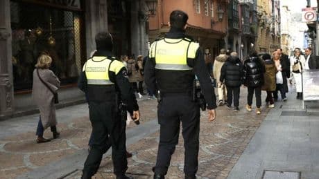 Detienen a un joven por agresión sexual a una chica en un piso en Bilbao