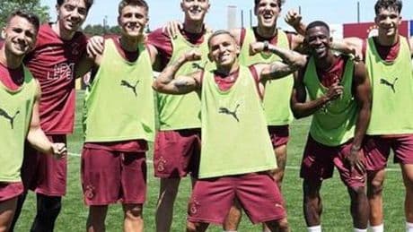Galatasaray, yeni sezon hazırlıklarını Kemerburgaz'da sürdürüyor