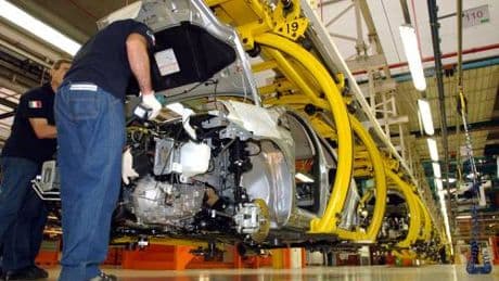 Automotive tra dazi e regole green: "Effetto domino devastante, pagano i consumatori"