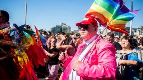 Ungarns Regierung schwadroniert nach Pride-Parade von Kundgebung auf EU-Befehl