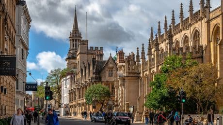Oxford to introduce a £5 driver congestion charge