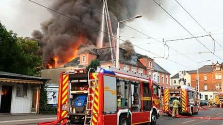 Dresden: Ehemalige Staatsoperette nach Brand vollständig zerstört