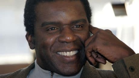 Mort de Jacques Martial, l’acteur-doubleur et adjoint à la maire de Paris