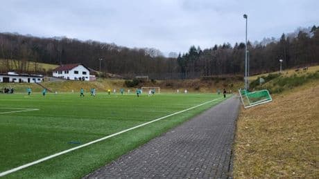 Nach heftiger Attacke - Mega-Sperre für Kreisliga-Beißer