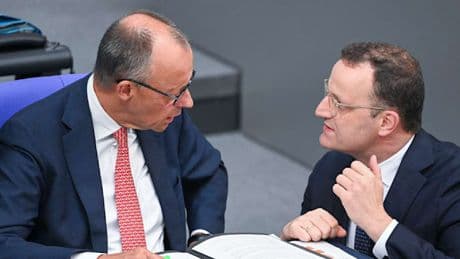 Union verliert leicht an Zustimmung – SPD weiter bei 13 Prozent