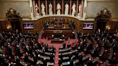 Plus de 200 milliards d'euros versés en 2023: le Sénat veut obliger les entreprises qui délocalisent à rembourser les aides publiques perçues