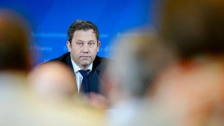 Staatsfinanzen: Steuereinnahmen steigen auch im April wieder sehr deutlich