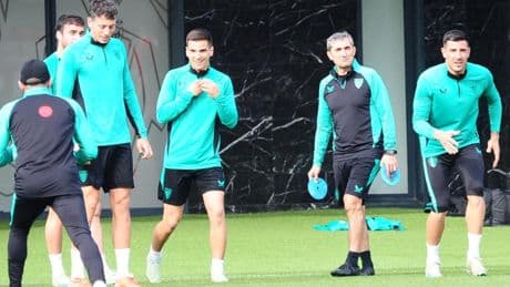 Valverde: "La diferencia de puntos no significa demasiado en un derbi"
