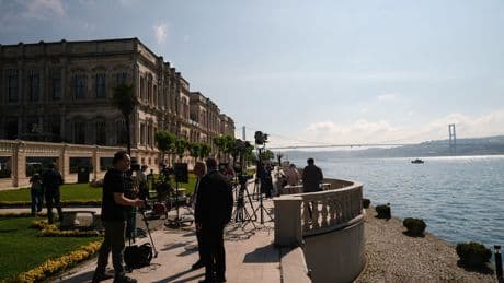Rusya ve Ukrayna heyetleri İstanbul'da: Müzakereler öğleden sonra başlayacak