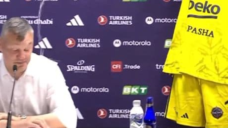 El momentazo de Saras en rueda de prensa: "No tienen ni p... idea de cómo celebrarlo"