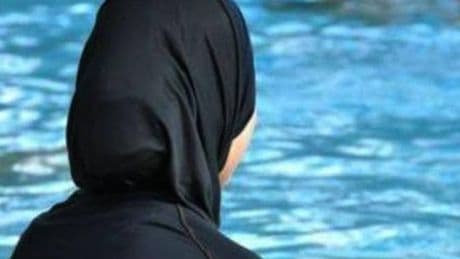 La "modest fashion" e i burkini: così in Italia sfila la moda islamica